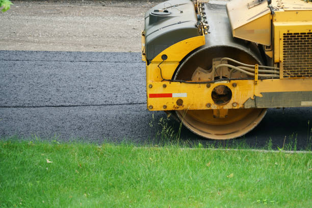 Driveway Maintenance Services in West Liberty, IA